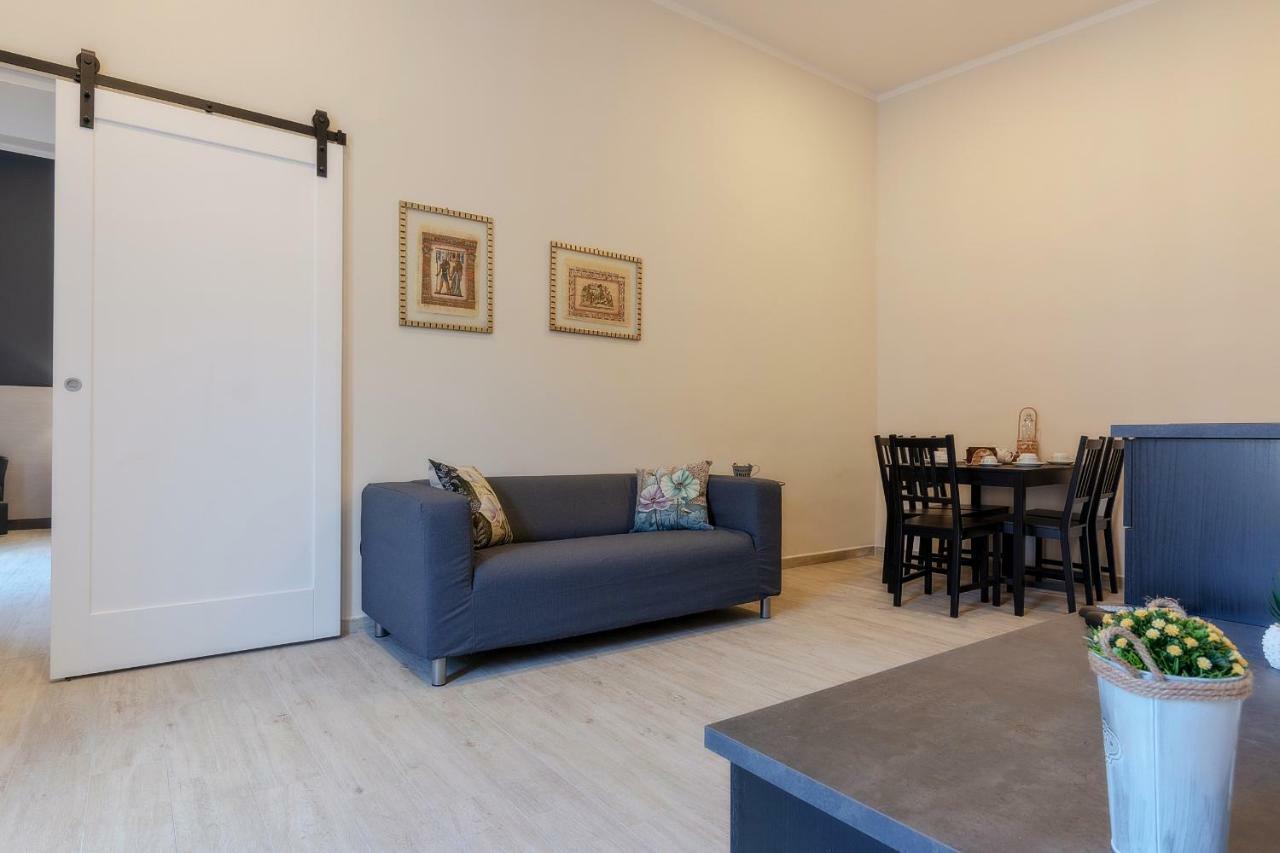 Mariella's House 3*